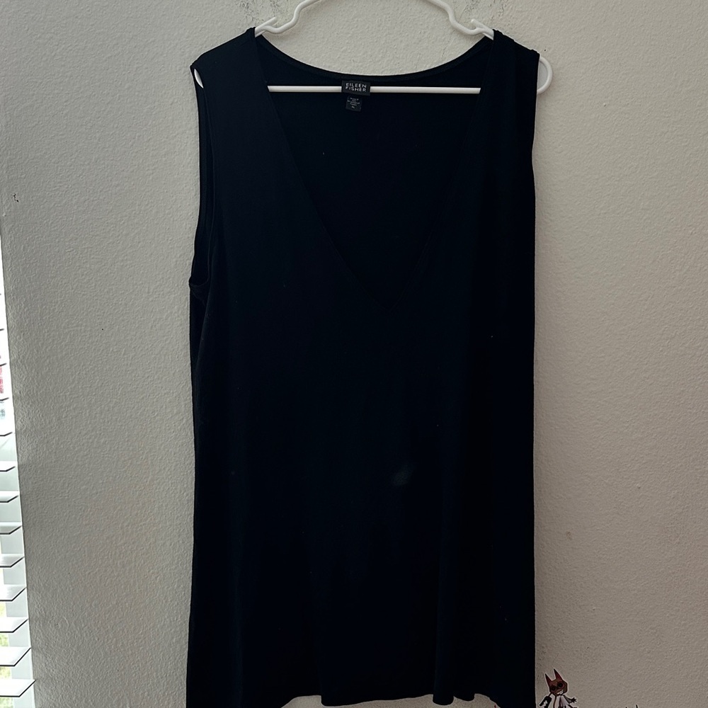 Black Sleeveless Tunic